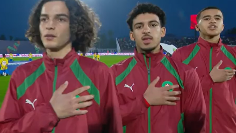 لحظة تتويج المنتخب المغربي اقل من 17 سنة بكأس افريقيا