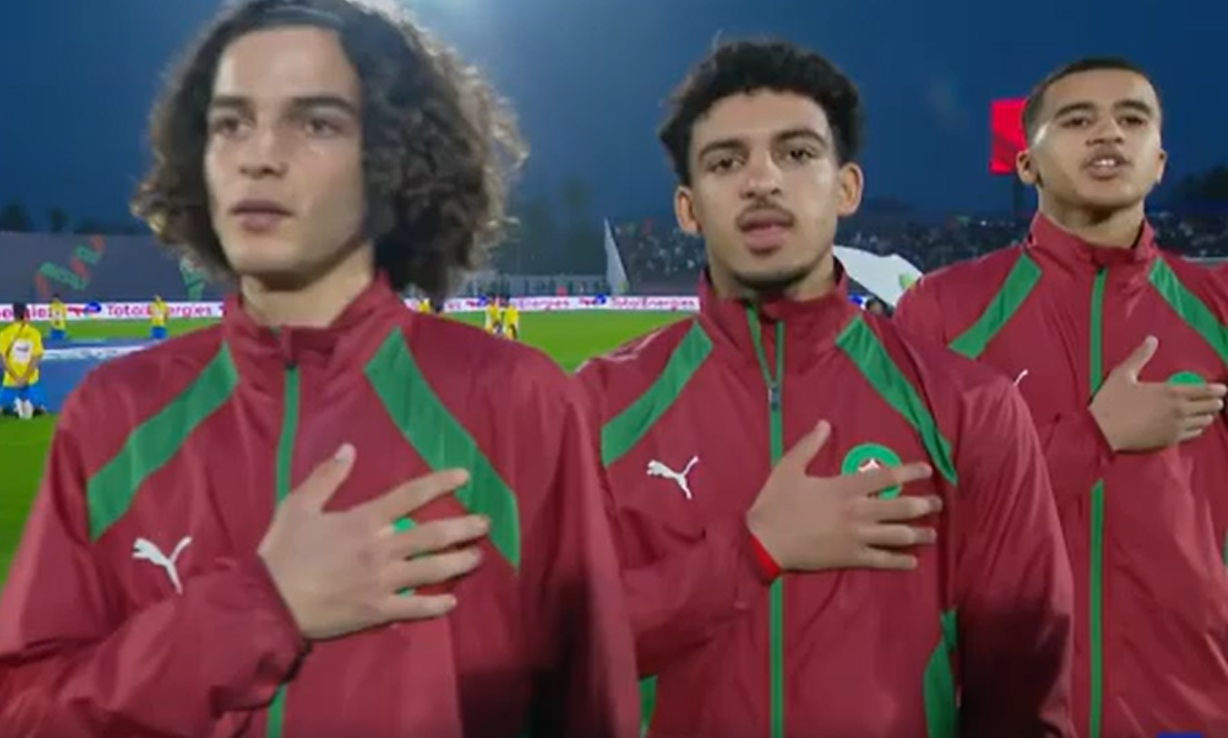 لحظة تتويج المنتخب المغربي اقل من 17 سنة بكأس افريقيا