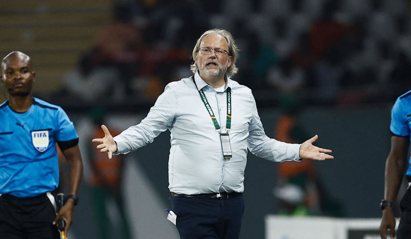 مدرب منتخب مالي توم سانتفييت لديه خطته للإطاحة بأسود الأطلس في عقر دارهم!